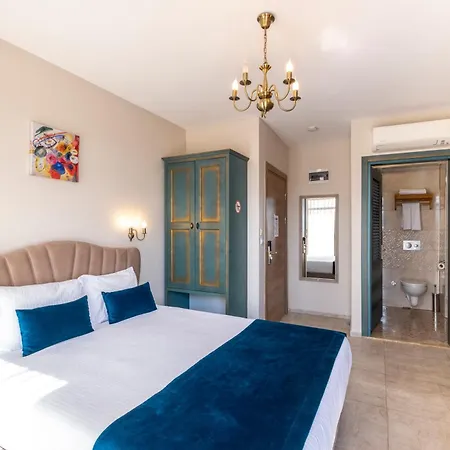 Marine Hotel 3*