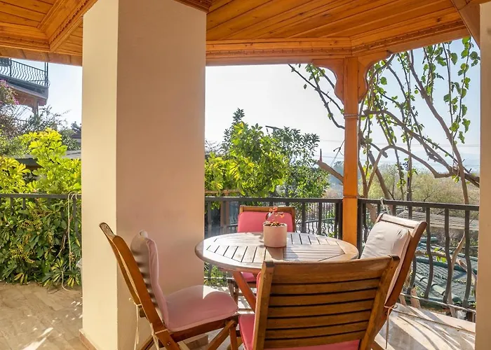 Отель Marine 4*