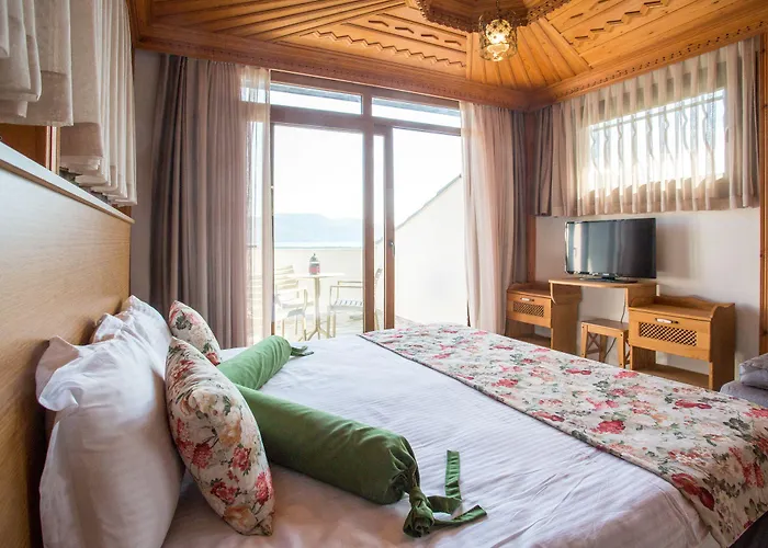 Marine Отель Акьяка