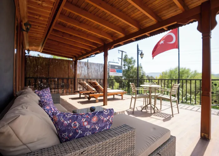 Отель Marine 4*